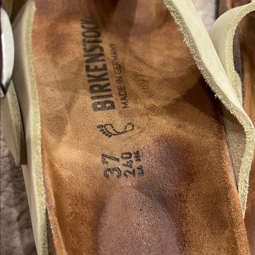 Birkenstock Size 37 - Picture 6 of 8